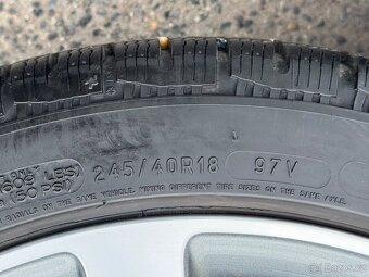 Mercedes r18 alu kola r18 5x112 Dvourozměrná Michelin Alpin - 8