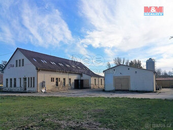 Prodej komerčního objektu, 9209 m², Terezín, ul. Pražská - 8