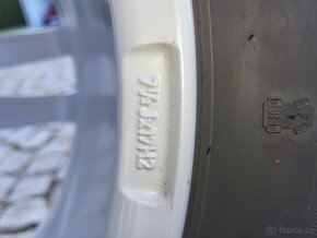 Prodám alu kola Dezent 5x108 R17 pneu 225/60 R17 - 8