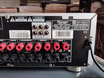 Pioneer VSX-D811S Vícekanálový audio-video přijímač (2002-03 - 8