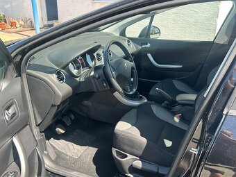 Peugeot 308 1,6 VTi 88 kW 2010, 1 majitel 126 000km - 8
