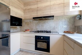 Prodej rodinného domu 209 m2 Praha - 8