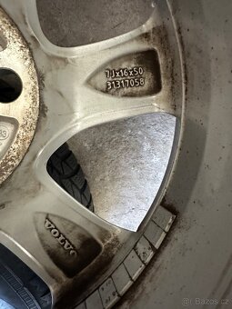 Prodám použitou zimní sadu Volvo 5x108 205/60/16 - 8