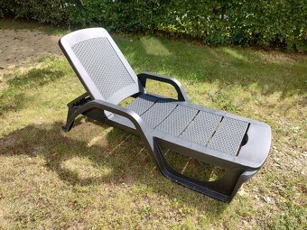 LEHÁTKO PŮV.CENA 3500,- - 8