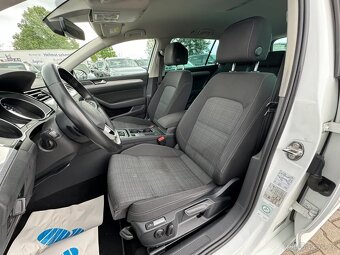 Volkswagen Passat 2.0TDI 110kw DSG/kamera/masáž/senzory - 8