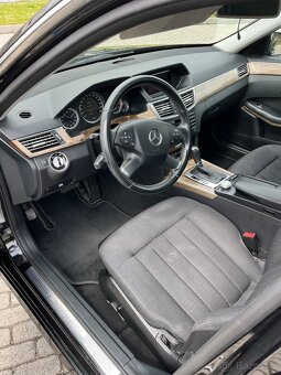Mercedes-Benz E 220 CDI, Blue EFFICIENCY - 8
