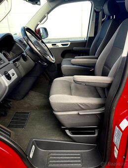 VW Multivan T5 2.0 TDI 103kW TEAM TAŽNÉ,7 MÍST,MLHOVKY - 8