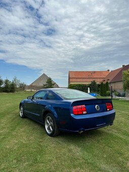 Ford mustang 4.6GT 2006 - 8
