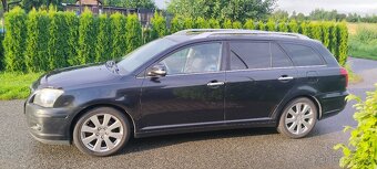 TOYOTA Avensis 2,2 D-4D - 8