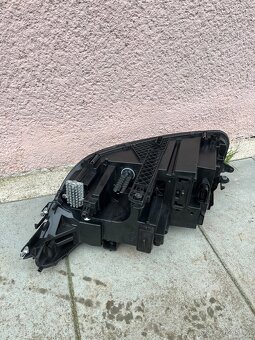 Pravý přední LED světlomet VW TIGIUAN - 8