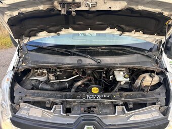 Renault Master 2.3 dCi 165 k - plachtová nástavba na 8palet - 8