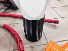 Zbytky stavební materiál síť drenáž, KG trubky, chránička - 8