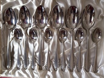 STAROZITNE PRIBORY - 8