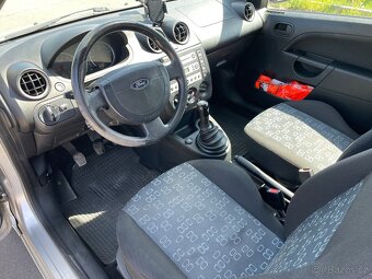 Ford Fiesta 1.3i 51kW - 8