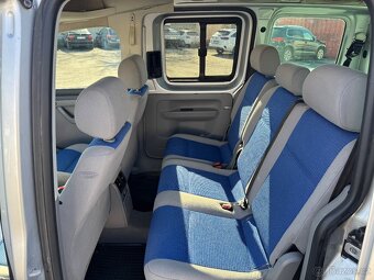Volkswagen Caddy 1.9 TDi 7-MÍST MODEL 2005 MOŽNO NA SPLÁTKY - 8
