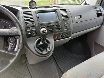 Vw transportér t5 2.5 TDI 96kw Camper 9 míst - 8
