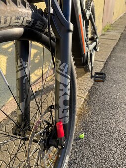 CUBE STEREO HYBRID 140 HPC SL 625 kola 27.5" rám S(17) - 8