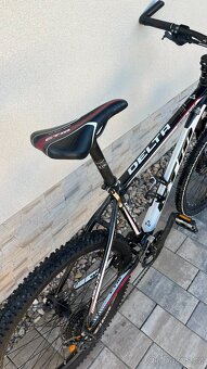CTM Delta 1.0 (2015–2017), velikost 19″ - 8