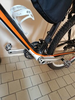 Horské kolo carbon - 8