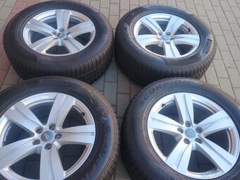 AUDI Q7 ET25 Zimní sada 255 60 18 zánovní 5x112 - 8