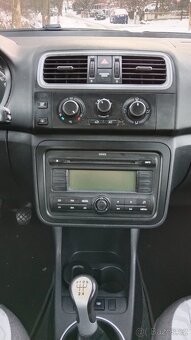 Škoda Fabia II-2 Kombi 1.4i 16V 63kW,9/2008,SERV.KNIHA,KLIMA - 8