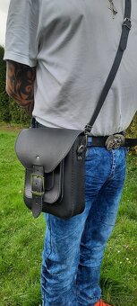 Kožená moto kapsa na pásek,stehno,rameno. - 8