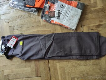 Mofos - pro svářeče - 8