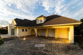 Prodej rodinného domu, 405 m2 (1735 m2) - České Budějovice - 8