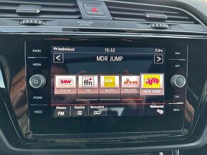 WV Touran 2.0 TDI Highline DSG max.vybava 2016 - 8