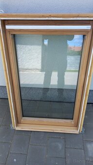 strešní okna velux M06 GGL komplet s plechováním - 8