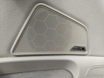 Škoda Superb TDi DSG MATRIX WEBASTO CANTON KAMERA TAŽNÉ - 8