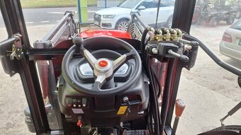 Predám Malotraktor 40hp 4x4 kabina + čelny nakladač - 8
