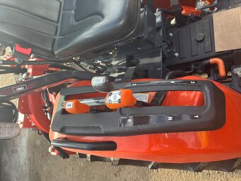 Malotraktor Avenger 26 - 8