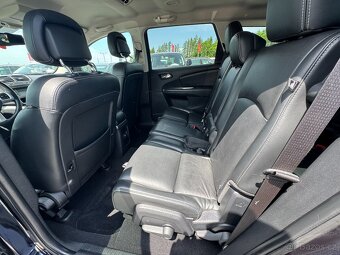 Fiat Freemont 2.0MJT 125KW URBAN VÝHŘEV - 8