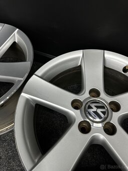 Alu VW 5x112 16” 3B0601025T - 8