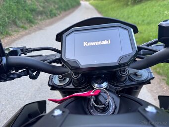 Kawasaki Z900 (2024) – Perfektní stav, možnost odpočtu DPH - 8