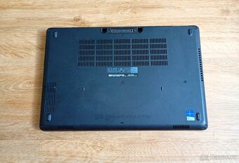 DELL Latitude E5570 - IPS FHD,i5, SSD, DDR4-16GB,PODSV.KL. - 8