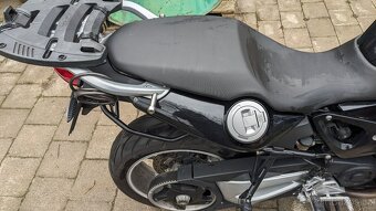 BMW F800 ST - 8