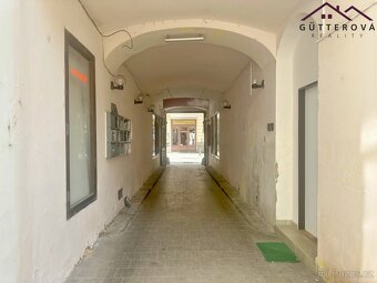 Pronájem obchodního prostoru 30 m², Plzeň - Vnitřní Město - 8