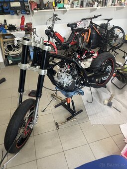 Husqvarna sm 125 TOP STAV - 8