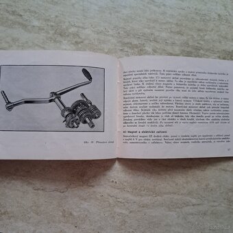 Príručka ČZ 125 T - 8