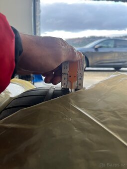 Prodam bridgestone 255/50 r20 letni - 8