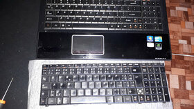 LENOVO G 560 i3 - 8