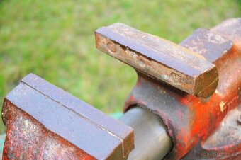 Svěrák YORK 150 - 8