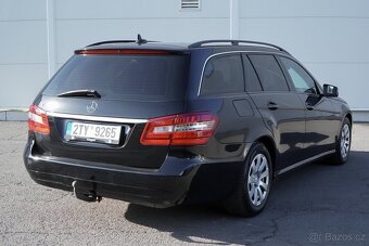 Mercedes-Benz E 220 220 CDI BlueEfficiency - 8