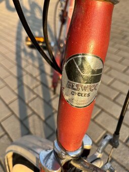 Retro kolo - 8
