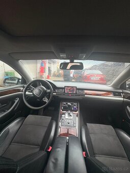 Audi A8 - 8