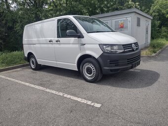VW Transporter T6 2.0TDI - 8