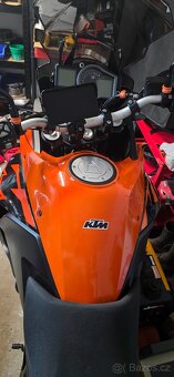 Ktm adventure 1090 - 8