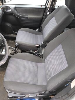 Opel Zafira - 8